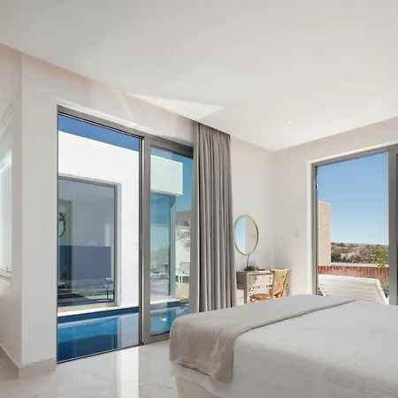 White Pearl Villa